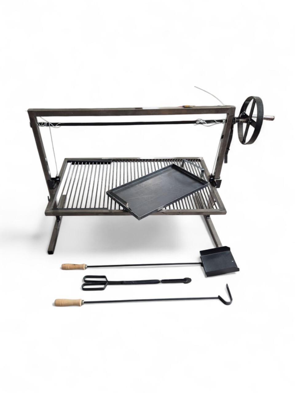 Santa Maria Adjustable BBQ Grill | Cast Iron | With Griddle and Tool Set | Argentine Asado