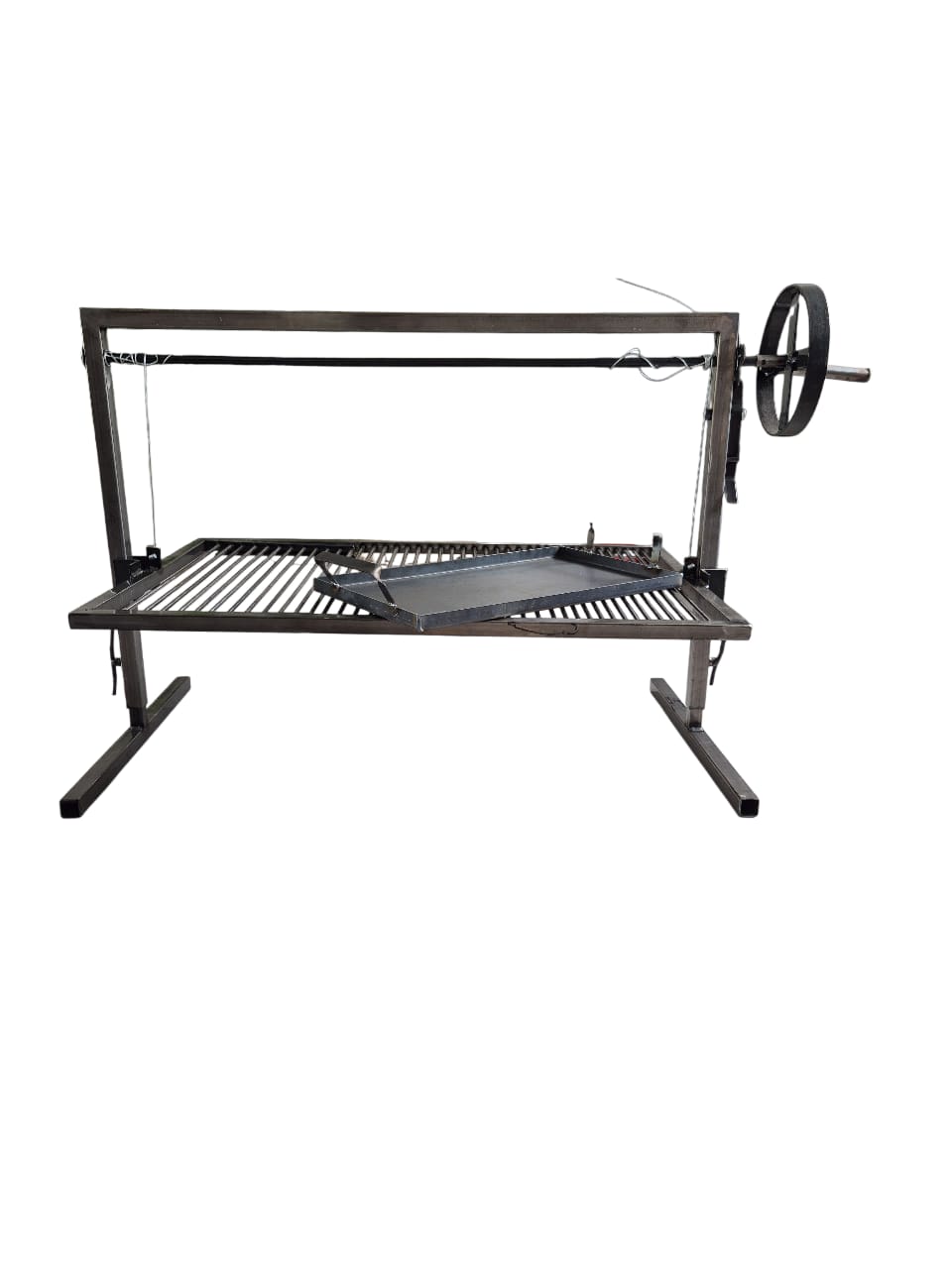Santa Maria Adjustable BBQ Grill | Cast Iron | With Griddle and Tool Set | Argentine Asado