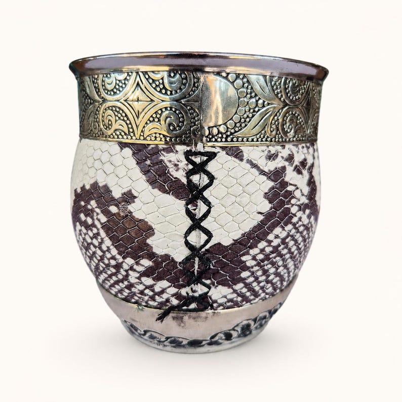 Mate cup with black cord crisscross detail